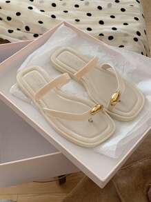 XIXITIAO Sandalias de dedo con suela blanda para mujer XIXITIAO, chanclas de playa, antideslizantes, de unicolor versátil, estilo minimalista francés de punta cuadrada plana, livianas y cómodas, zapatillas de casa adecuadas para playa/exterior/fiesta