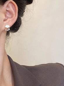 1 Pair Of Pearl Cloudburst Teardrop Zirconia Tassel Earrings For Women