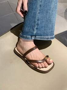 XIXITIAO Sandalias tipo chanclas suaves para mujer XIXITIAO para uso en exteriores, sandalias de playa antideslizantes, de unicolor, minimalistas estilo francés, de punta cuadrada, livianas y cómodas, ideales para la playa/exteriores/fiestas