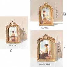 1pc Classical Retro Photo Frame, Vintage-Style Faux Wooden Carving Frame, Decorative Desktop/Wall Picture Frame, Gold Flower Design, Wedding/Home Decor, Resin Framed, Vintage Literature & Lighting Theme, Luxury Embossed Hanging Ornament, Elegant Home Accessory