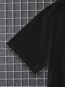 Loose Crew Neck Casual Boyfriend Style Customizable T-Shirt - Personalize With Your Own Photo (Family Portrait/Selfie/Pet/Friends/Couple/Girlfriend/Holiday Theme/Vacation Style Picture; Fashionable, Casual, Minimalist Elegant, Personalized, Unique Design, Daily Versatile, Capsule Wardrobe, Streetwear; Ideal Gift For Him) - Black - View 8