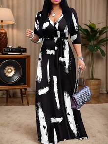 女士多色拼接连衣裙，深V领和收腰设计，优雅大方，适合外出就餐、购物等各种场合。 - 黑與白 - 查看 4