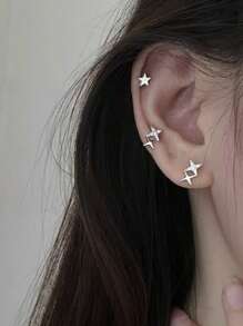 2 Pcs New Simple Stainless Steel Golden Flower Small Stud Earring For Women Girl Teen Tiny Screw Back Piercing Accessories
