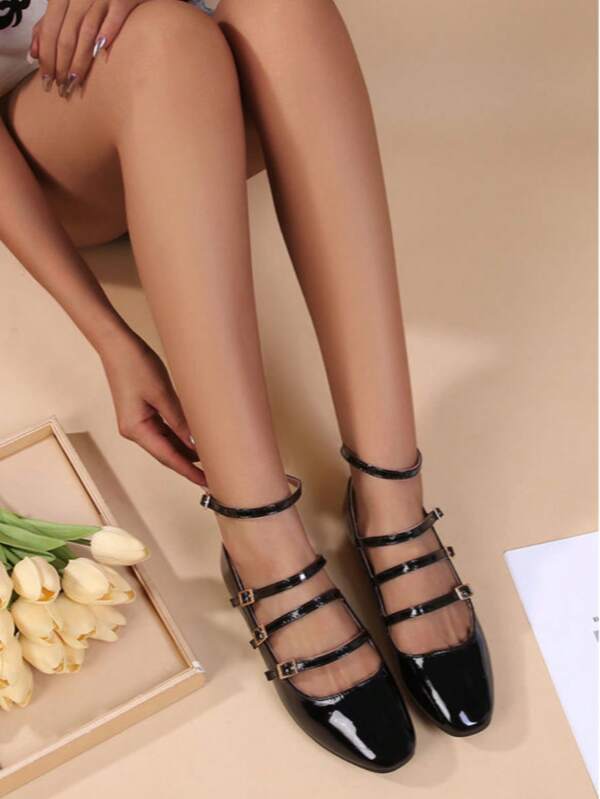 Practical Multi-Function Ballerina Flats With Straps