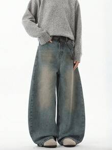 1件休闲宽松直筒牛仔裤，学院街头风男女通用设计