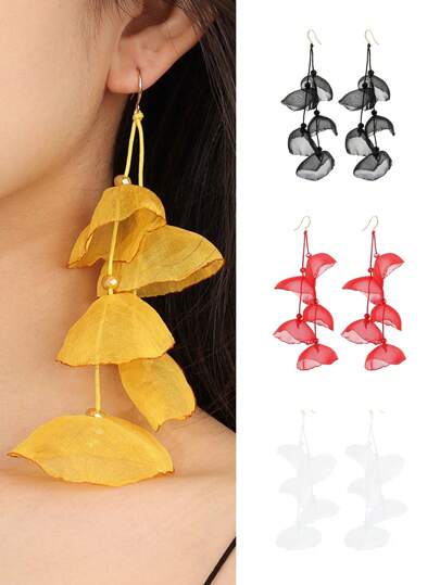 1pair Fashionable Layered Fabric & Chiffon & Lace Decor Charm Drop Earrings