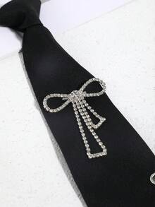 1 件女士时尚纯黑色/红色/绿色/粉色水钻蝴蝶结装饰链围巾，简约风格配饰适合派对、婚礼、街头、学校、衬衫搭配