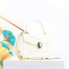 High-Quality Snake-Embossed Tote - Euro-American Chain Crossbody, Flap Top Design - Green - View 3