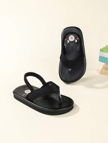 1 双可爱印花防滑一脚蹬人字拖，儿童户外鞋