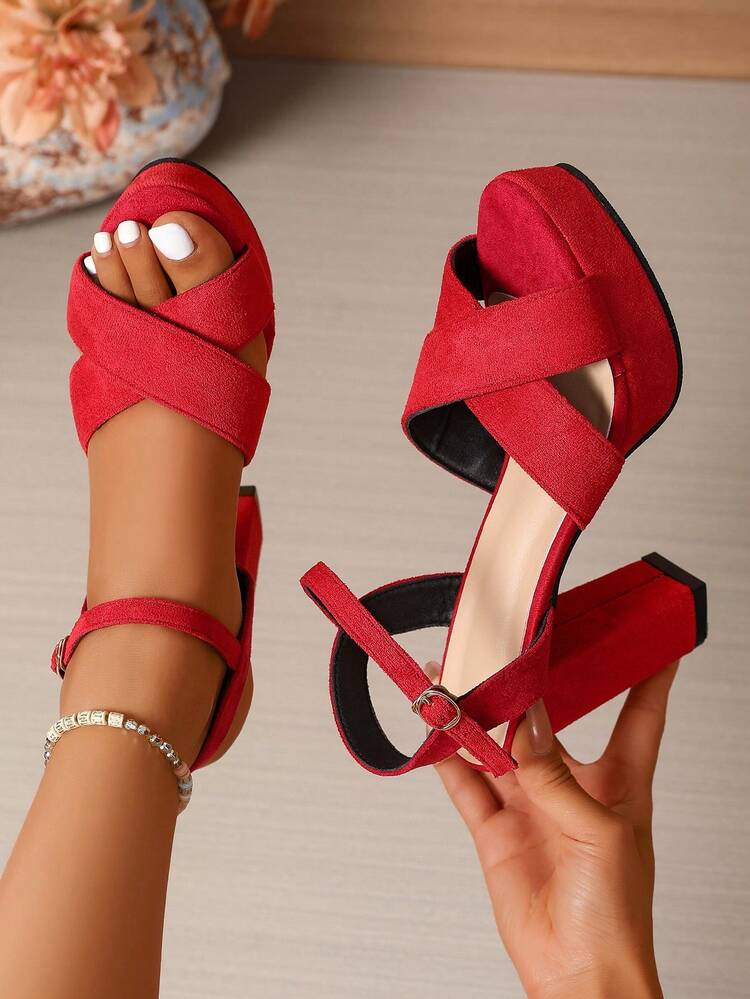 Sandalias de plataforma alta con tacón grueso rojo, puntera puntiaguda, de gamuza negra y hebilla trasera, cómodas y versátiles para mujer, para primavera/verano - Rojo - Añade 6