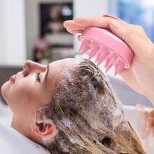 3 件套全新按摩洗发刷、染发梳、洗发瓶、发饰花夹、美发工具套装、返校、旅行度假必需品、女士发饰 - 彩色 - 查看 5