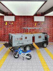 ESCBBXX Modelo de coche de aleación de simulación de un vehículo todoterreno urbano de alto rendimiento, con carrocería de aleación de zinc. Puede abrirse por ambos lados, con múltiples partes activas. El modelo de coche tiene funciones simuladas de sonido y luz, con detalles ricos, mano de obra fina y buena calidad. Es adecuado para coleccionar y regalar a amigos en cumpleaños, vuelta al colegio