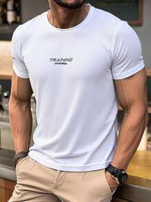 1 Stück Herren Fitnesst-Shirt mit Kurzarm | Leicht und bequem | Kühler, dehnbarer und atmungsaktiver Laufshirt | Sportliches Oberteil für Laufen und Training | Schnelltrocknend, schweißableitend und leicht | Sportbekleidung für Laufen und Fitness