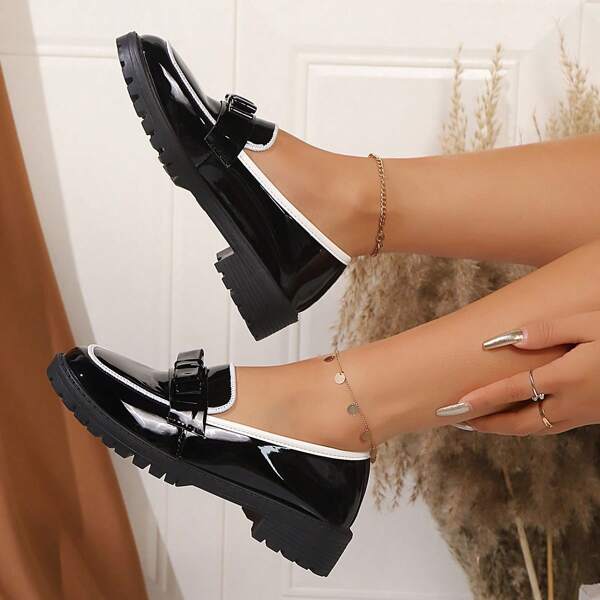 Mocassins retrô de salto médio com franjas brilhantes 2025, calçados casuais e elegantes para mulheres plus size, estilo europeu e americano