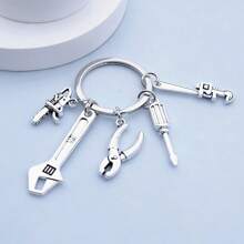 1 Retro Style Tool Keychain With Hammer, Wrench, And Screwdriver Pendant - Alloy - Ideal Father's Day Gift For Dad Car Accessories Bag Charm