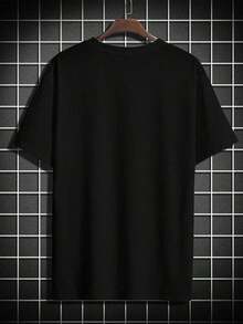 Camiseta masculina Manfinity Roughcore, casual, de manga curta, com estampa gráfica de cruz e slogan, ideal para o verão com os amigos. - Preto - Ver 2