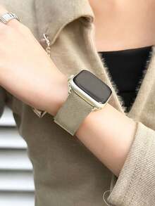 1 st. unisex rostfritt stål magnetiskt armband i milanesiskt mesh, kompatibelt med 45/49/38/40/41/42/44 mm Apple-serien 1/2/3/4/5/6/7/8/SE - Champagne - Visa 2