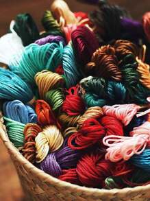 1 Conjunto de 12/24/36 Cores Fios de Bordado do Arco-íris, Fios de Bordado de Pulseira, Fios de Seda Artesanal, Conjunto de Fios de Bordado Aromáticos, Fios de Costura e Bordado DIY, Artesanato DIY - Cor Aleatória