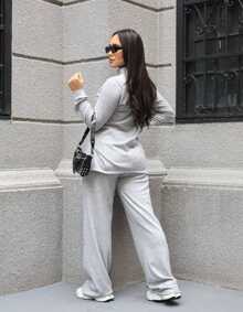 Conjunto Feminino Moletom Lanzinha Blusa Manga Longa e Calça Comprida Rouoa de Frio Moda Inverno Casual Fofo elegante