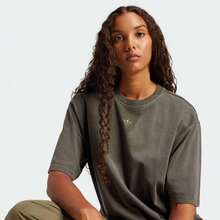 Adidas Originals 女士图案短袖T恤，针织无领露脐上衣 TJI5729 - 灰色 - 查看 4