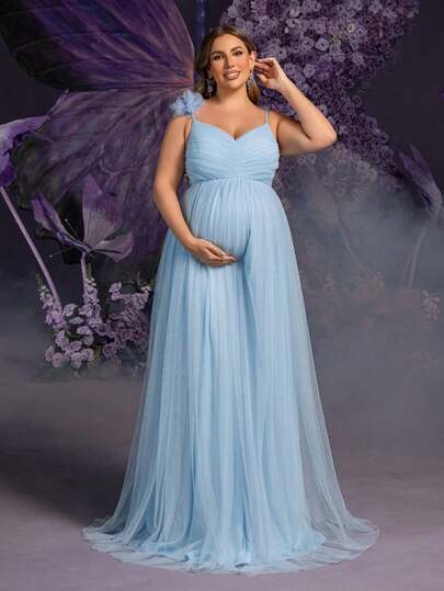 Faeriesty Dressalisa 加大码孕妇装，带 3D 花卉浮雕肩带和胸部荷叶边 - 适合准妈妈的优雅婚礼派对礼服（春夏正式活动和婴儿洗礼，迷人的轮廓，飘逸的薄纱裙）