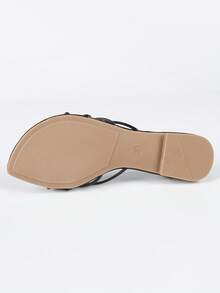 French Style Thin Strap Thong Sandals For Outdoor Wear, New Summer Versatile Chic Beach Flat Pointed Toe Sexy Bohemian Slippers For Women - Black - View 6