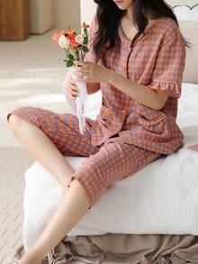 2pcs/Set Women's Pajamas Loungewear, Open Front Lace Patchwork Plaid Print Short Sleeve Top, 3/4 Length Pants With Ruffle Hem, Comfortable For Home Wear - Coral Orange - View 4