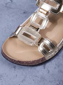 Sandales coulissantes femme à fond épais et doux avec rivets, ajourées. Élégantes, preppy, avec paillettes et carreaux, pour la plage, les fêtes, les vacances, la plage, le mariage bohème chic