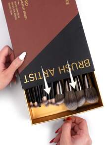 MAANGE 20支装专业铝制化妆刷套装礼盒装，包含粉底刷、散粉刷、腮红刷、眼影刷、睫毛刷、光晕刷、高光刷、修容刷、遮瑕刷、眉刷、唇刷等，是旅行化妆的理想之选，也是送给女性和女孩的礼物。 - 黑色 - 查看 8