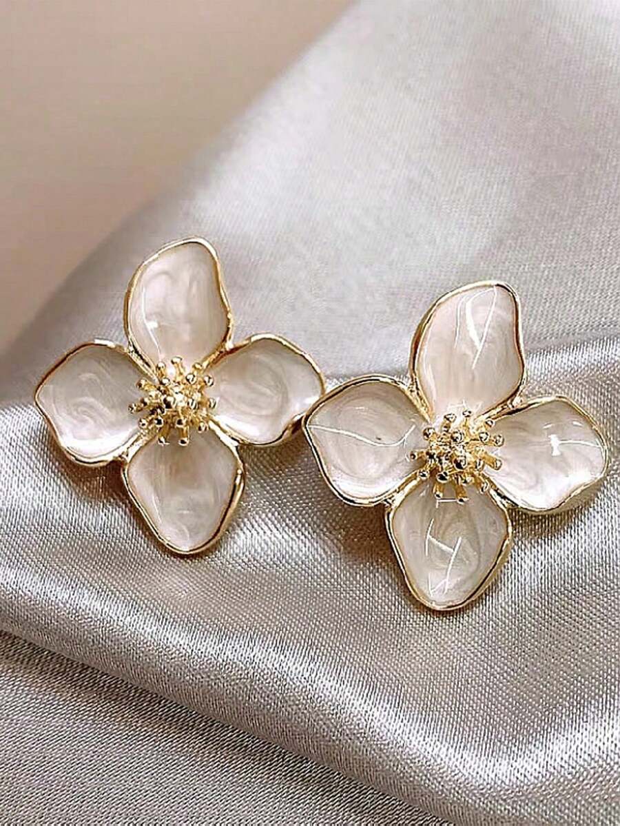 1pc Vintage French Exaggerated Daisy Flower Drop Earrings, Women's High-End Luxury Delicate Elegant Celebrity Style Ear Accessories - B - View 1