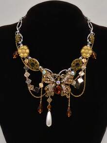 1 件复古做旧金色蝴蝶和花朵锆石颈链，适合女士派对珠宝和日常佩戴 - 彩色 - 查看 11