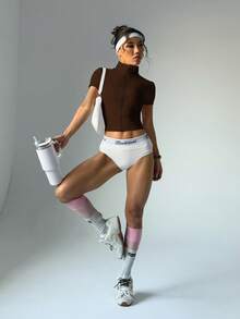 Versatile Performance - Yoga/Pilates/Running Multi-Functional Design,Body-Shaping Silhouette,Clean-Cut Design Transitions From Studio To Street,#AthleisureEssential #YouthfulElegance #AllDayActive,Summer Yoga Top,Slim-Fit Exercise Jacket,Slim-Fit Yoga & Pilates Top With Flattering Waist Definition,Spring/Summer Stretch Running Jacket - Brown - View 7