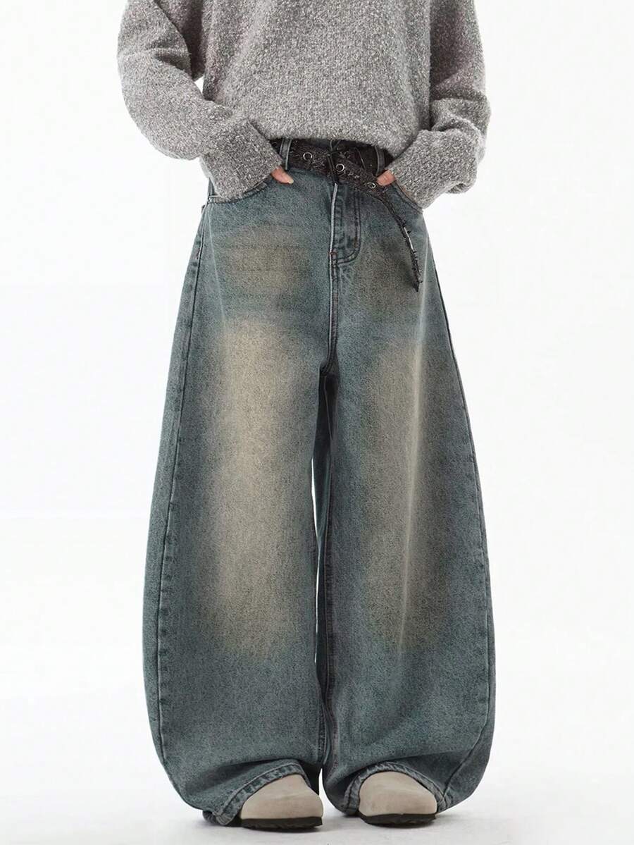 1件休闲宽松直筒牛仔裤，学院街头风男女通用设计