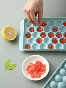Molde de cubitos de hielo redondo de 33 celdas con tapa, molde de bolas de hielo de plástico, fabricante de bolas de hielo esféricas, caja de hielo con tapa, molde de cubitos de hielo de plástico para congelador, molde creativo de bolas de hielo - Multicolor - Ver 4