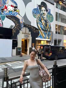 1pc Sanrio Hello Kitty Collab Large Capacity Travel Bag, Brown Leopard Print Shoulder Bag, Storage Bag, Anti-Theft Zipper Design, Ideal Gift For Daily Commute, Short-Distance Travel, Going Out, Shopping, Gifting Bag For School School Accessories School Stuff - Multicolor - View 3