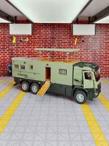 ESCBBXX Modelo de coche de aleación de simulación de un vehículo todoterreno urbano de alto rendimiento, con carrocería de aleación de zinc. Puede abrirse por ambos lados, con múltiples partes activas. El modelo de coche tiene funciones simuladas de sonido y luz, con detalles ricos, mano de obra fina y buena calidad. Es adecuado para coleccionar y regalar a amigos en cumpleaños, vuelta al colegio