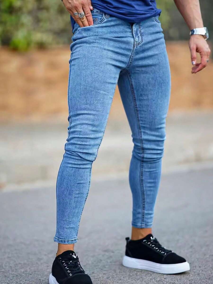 Men's Casual Distressed Slim-Fit Denim Jeans