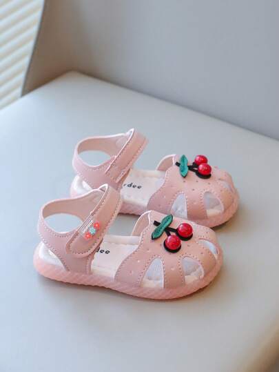 New Girls Sandals, Hollow Design Soft Bottom Non-Slip Toddler Little Girl Shoes, Cute Light Comfortable For Summer