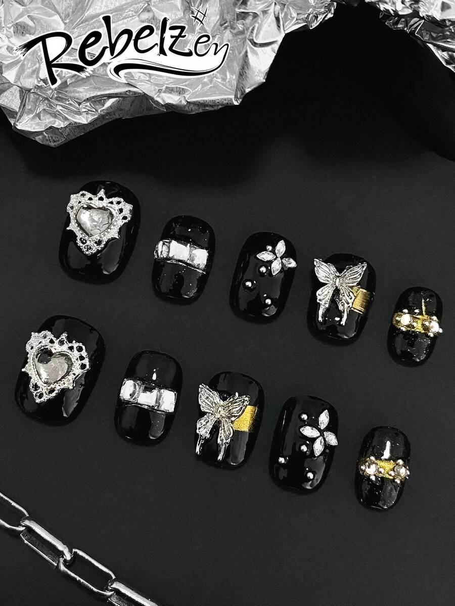 10 Pieces Of Hand Pressed Square Nails, Dark Style Nail Art, Beautiful Fake Nails, DIY, Halloween Nails, Butterfly, Heart Nail Accessories, Black Nail Sequins, Suitable For Girls And Ladies For Weddings, Parties, Holiday Scenes, Gift A Nail Kit - Black and White - View 1