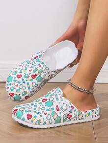 女士时尚护士鞋，卡通医生印花EVA平底拖鞋，一脚蹬工作鞋，医生/护士实验室防护趾鞋，防滑耐磨