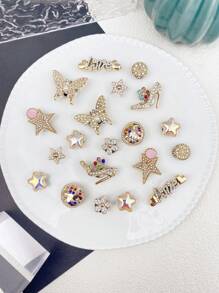 22pcs Gold Chain, Crystal Heart, Letter LOVE, ABS Rhinestone Pearl Butterfly, High Heel, Crystal Pentagram, Flower Shoe Buckle DIY Decorations, Multifunctional Shoe Clips Suitable For Women's Sandals, Slippers, Beach Bags, Great For Holiday & Birthday Party Gifts