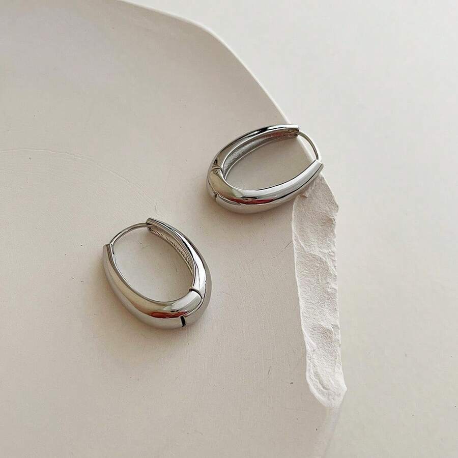 Chunky Hollow Hoop Huggie Earrings, Charming Minimalist Silver Geometric Style Earrings, Aesthetic Birthday Jewelry Accessories - 銀色 - 查看 1