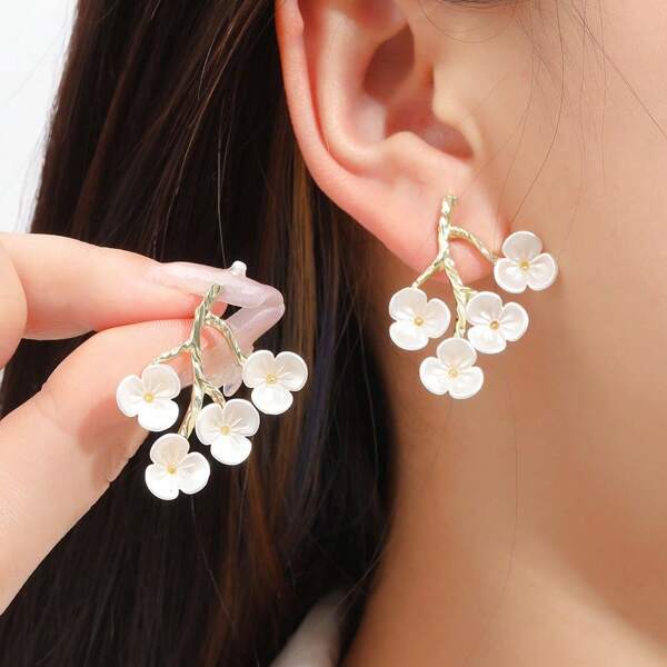 1 Pair Casual Elegant Fashion Stud Earrings For Women, Sweet Boho Style Unique Earrings