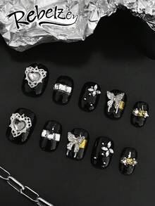 10 Pieces Of Hand Pressed Square Nails, Dark Style Nail Art, Beautiful Fake Nails, DIY, Halloween Nails, Butterfly, Heart Nail Accessories, Black Nail Sequins, Suitable For Girls And Ladies For Weddings, Parties, Holiday Scenes, Gift A Nail Kit - Black and White - View 3