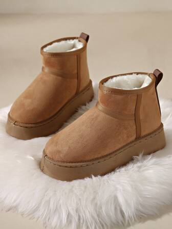 1 双男女款纯色户外休闲可爱舒适保暖冬季简约雪地靴，适合秋冬季办公室、家居、户外使用