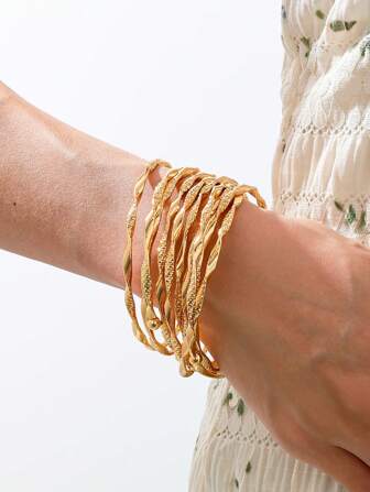 10pcs Set Minimalist Fashion Metal Spiral Design Open Bangle Bracelets, Versatile For Daily Wear, Commute, Party, All Seasons