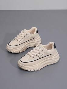 新款女士厚底运动鞋，休闲厚底鞋，时尚女鞋