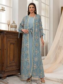 Middle Eastern Muslim Clothing Is Fashionable And Elegant, With An Embroidered Cardigan Set For Summer Dresses