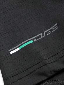 男士健身短袖T恤一件套 | 轻盈舒适的运动服 | 凉爽、有弹性、透气的跑步上衣 | 适合跑步和训练的运动上衣 | 速干、吸汗、轻盈 | 适合跑步和健身的运动服 - 黑色 - 查看 7