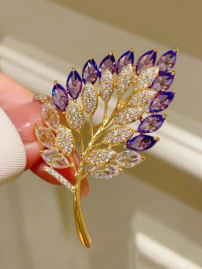 Elegant Leaf & Rhinestone Brooch - Sparkly Purple & Transparent Design, Versatile Fashion Accessory For Sweaters, Jackets And Dresses, Perfect Gift Dress Accessories Pin For Clothes Bag Charm School Office Accessories Shirts Jewelry Christmas Halloween Clothes Pin Funny Cute Teacher Gifts